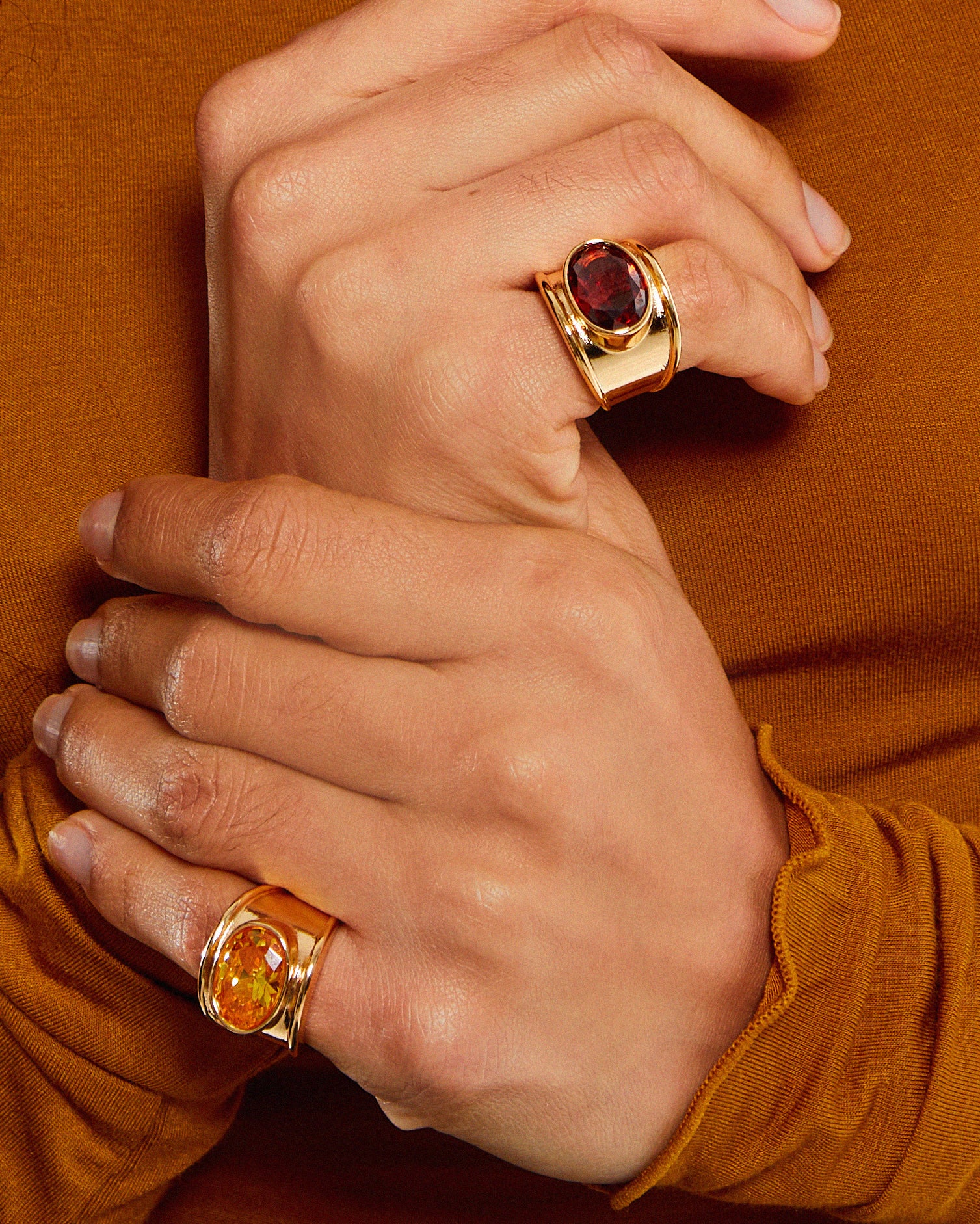 November Chunky Birthstone Ring - Image 2